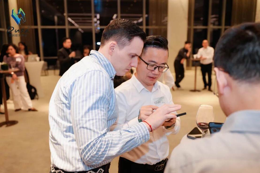 image-20251118191907-24